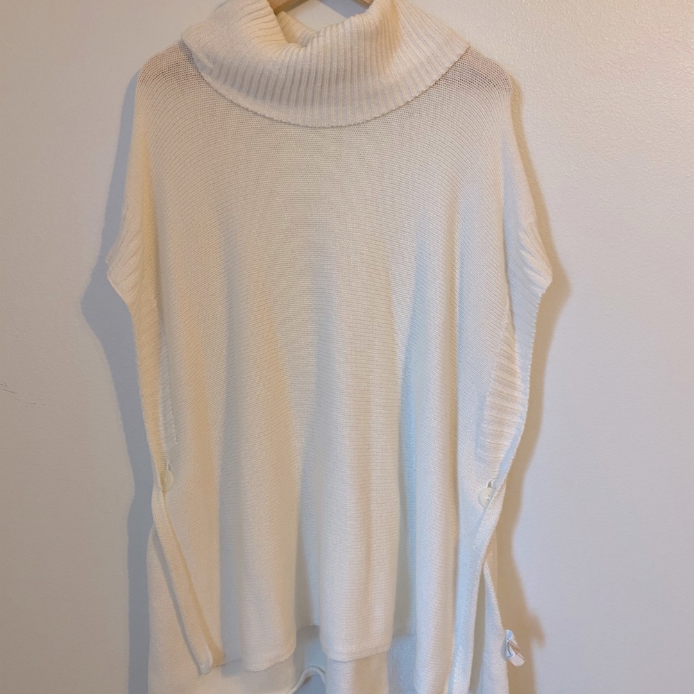 Old Navy Maternity Poncho